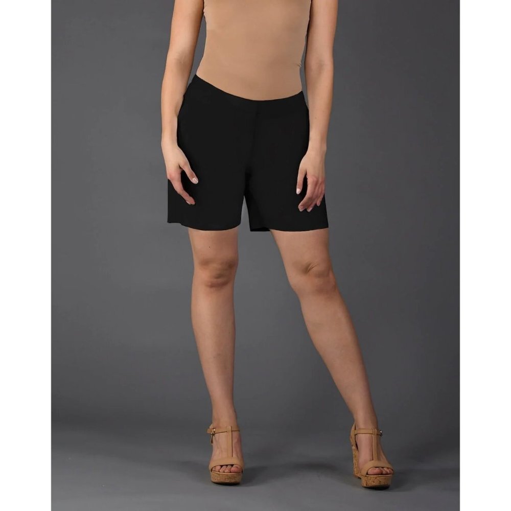 NWT Measure & Made 6" Short Short‎ in Black - Size 16.2